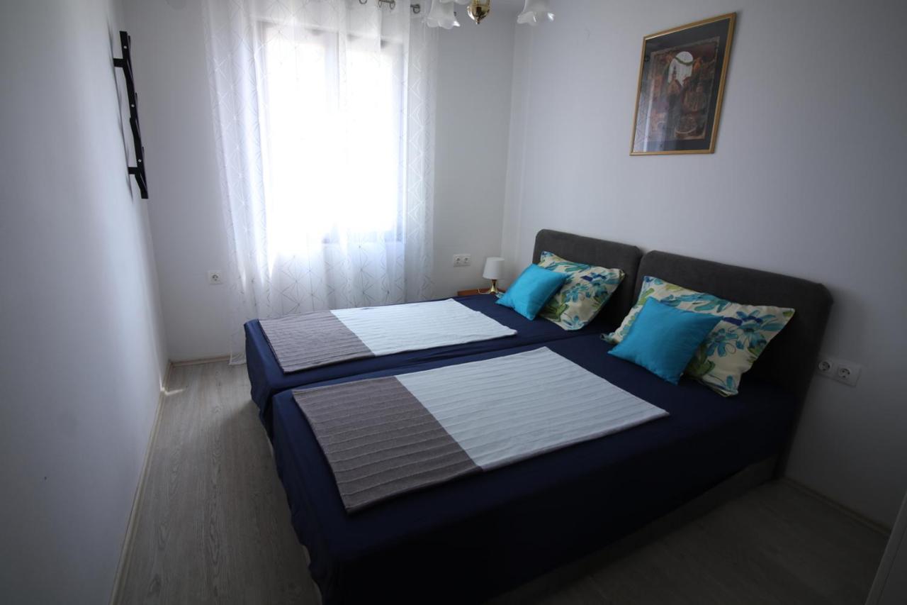 Apartmani Niessner Малинска Экстерьер фото
