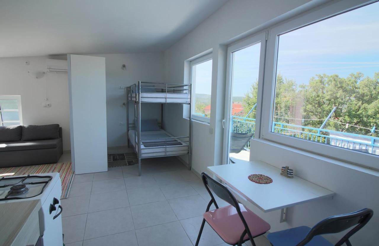 Apartmani Niessner Малинска Экстерьер фото